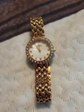 Gold Crystal-Accent Women's Bracelet Watch - Elgin Brand